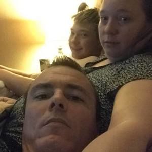 Meet your Posher, Thomas